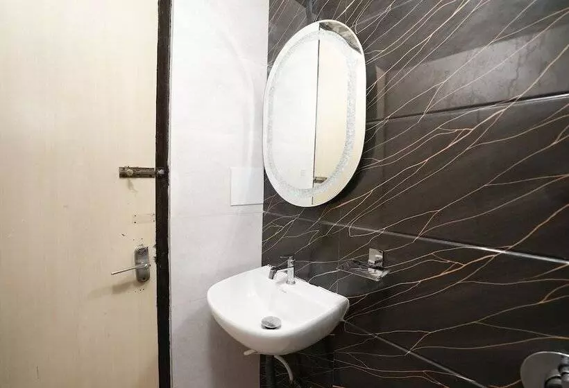 בית מלון כפרי Neelkiran