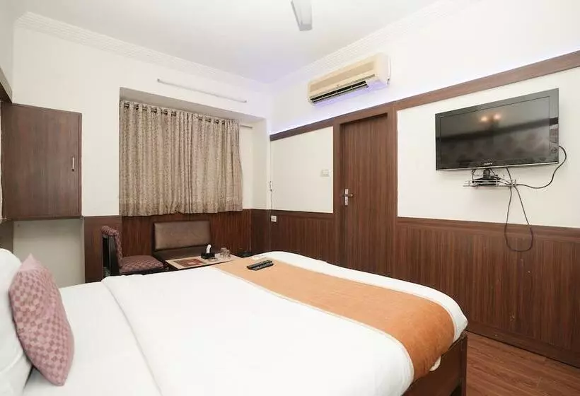 בית מלון כפרי Neelkiran