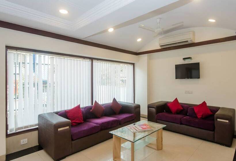 בית מלון כפרי OYO Flagship 22685 Imperial