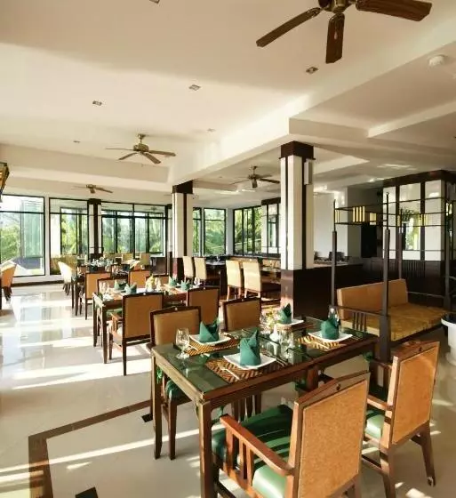 ホテル Palm Paradise Resort