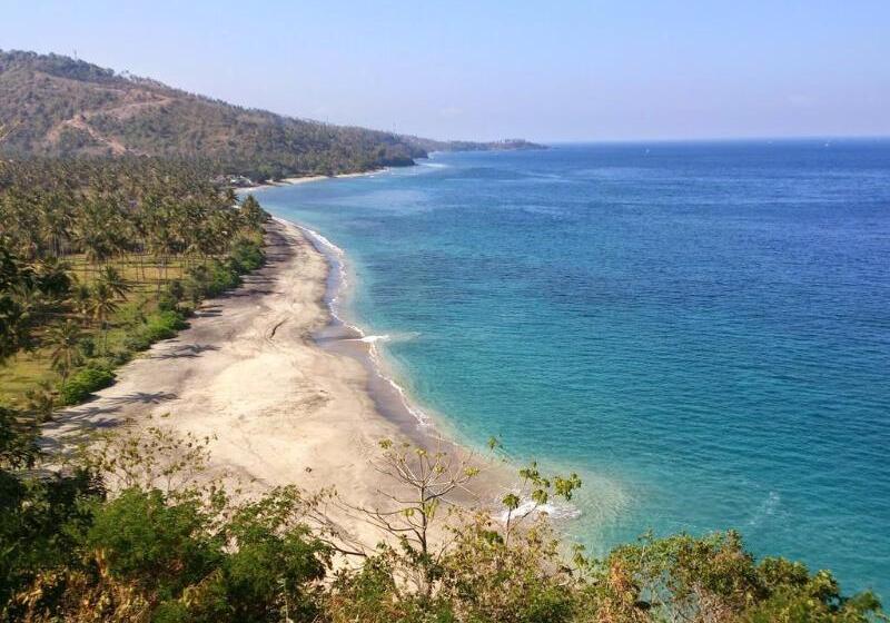 ホテル Puri Saron  Senggigi