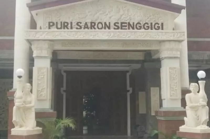 ホテル Puri Saron  Senggigi