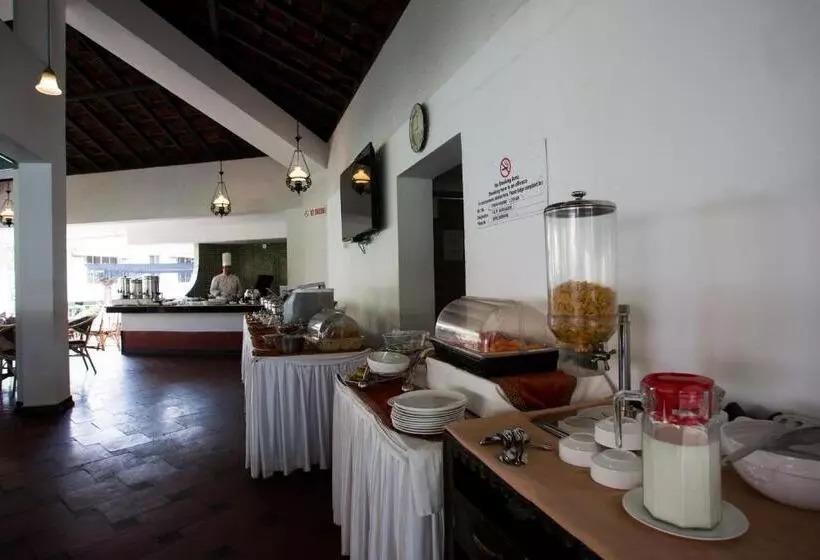 Отель Resort Lagoa Azul