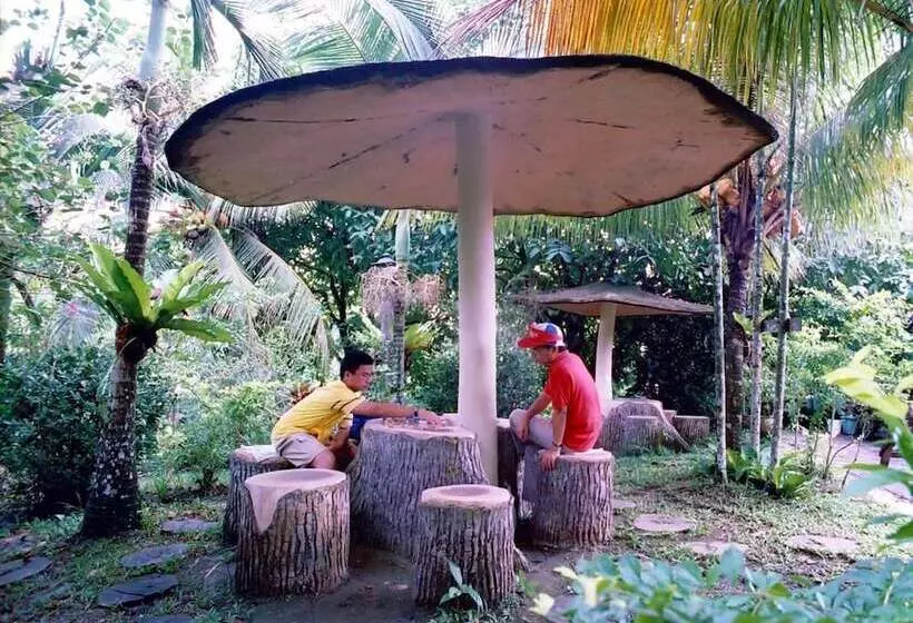 호텔 Sepilok Jungle Resort