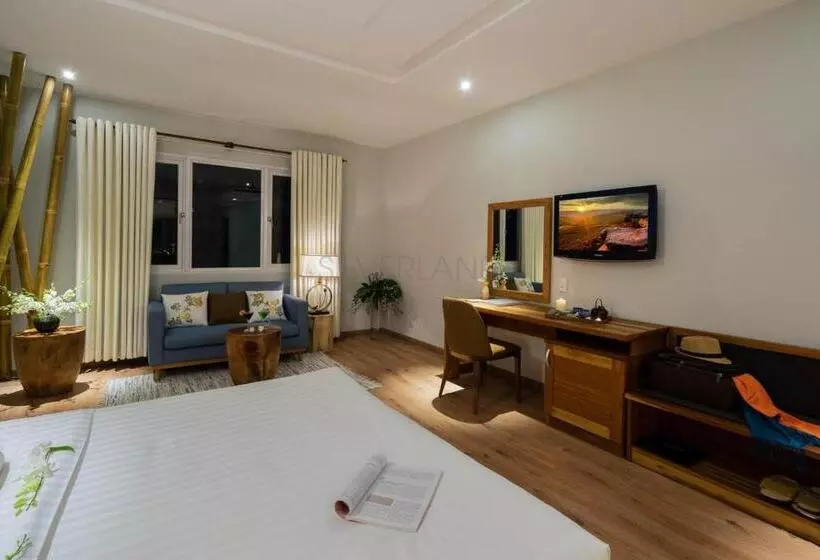 酒店 Silverland Yen