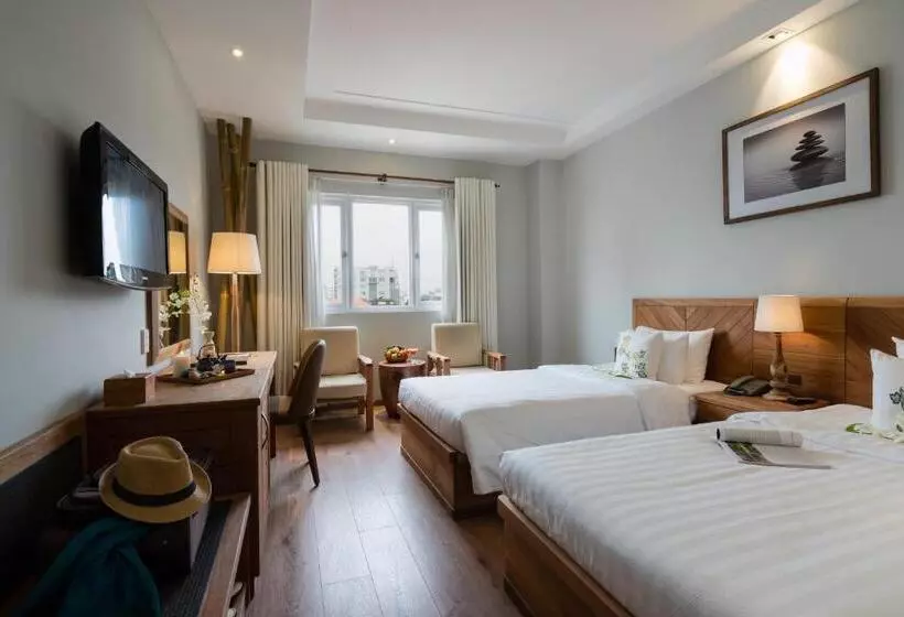 酒店 Silverland Yen