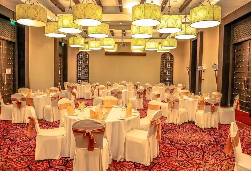 هتل Tilal Liwa Desert Retreat