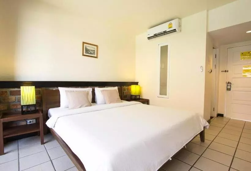 酒店 Khaolak Tony Lodge