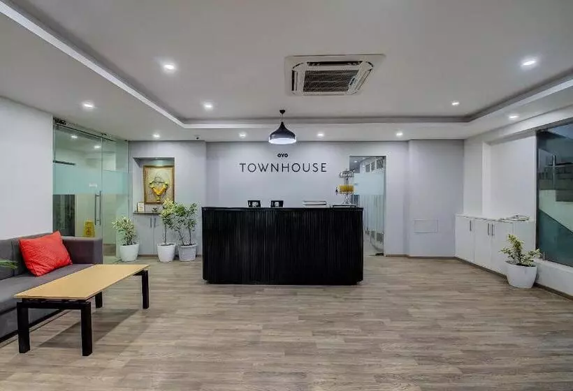 ホテル The Unicontinental   Campus Accommodation