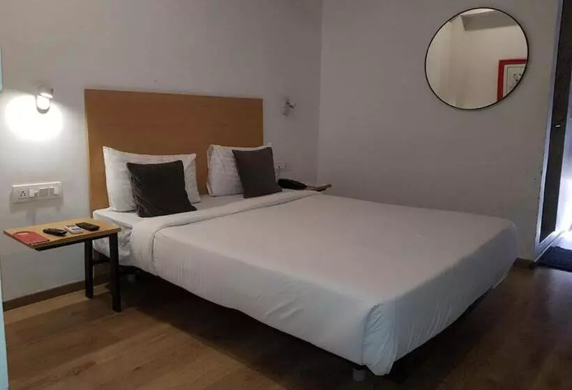 ホテル The Unicontinental   Campus Accommodation