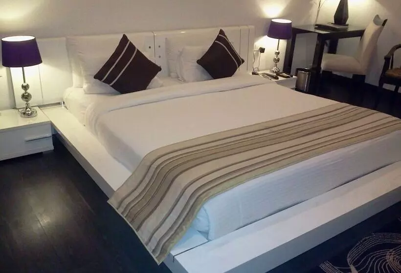 酒店 United 21 Citymark   Gurgaon