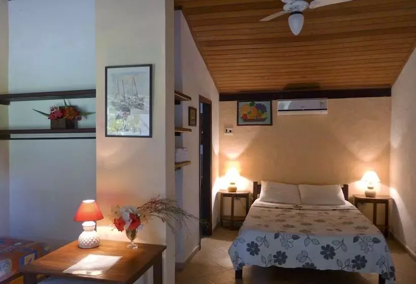 ホテル Vila Guaiamú