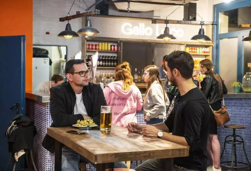 Retkeilymaja Safestay Barcelona Passeig De Gracia