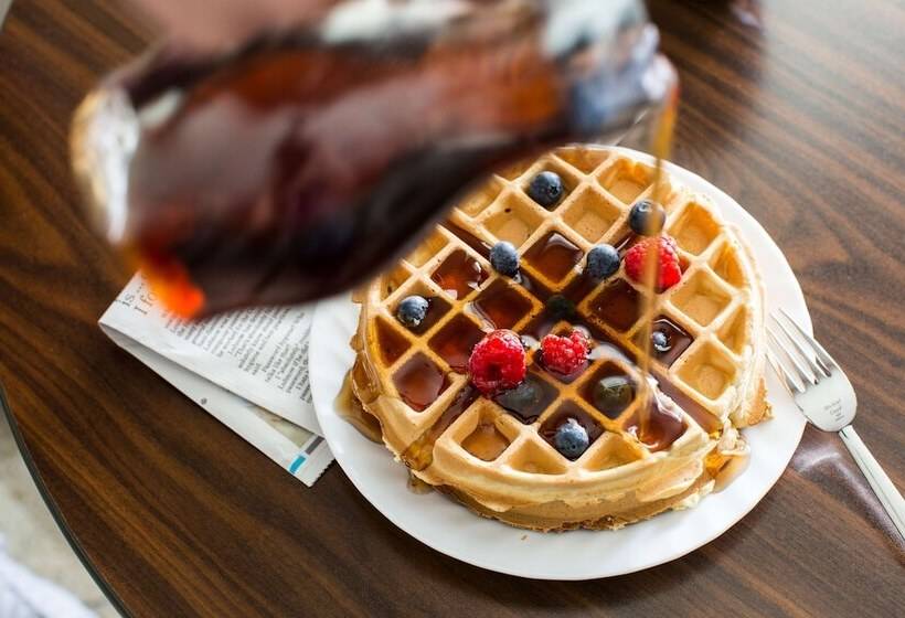 هتل Best Western Plus Downtown Inn & Suites