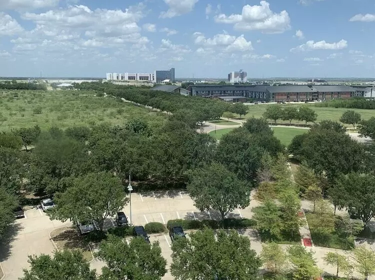 Dallas/fort Worth Marriott Hotel & Golf Club At Champions Circle