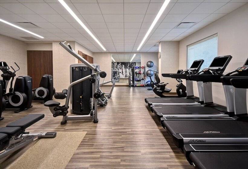 Dallas/fort Worth Marriott Hotel & Golf Club At Champions Circle