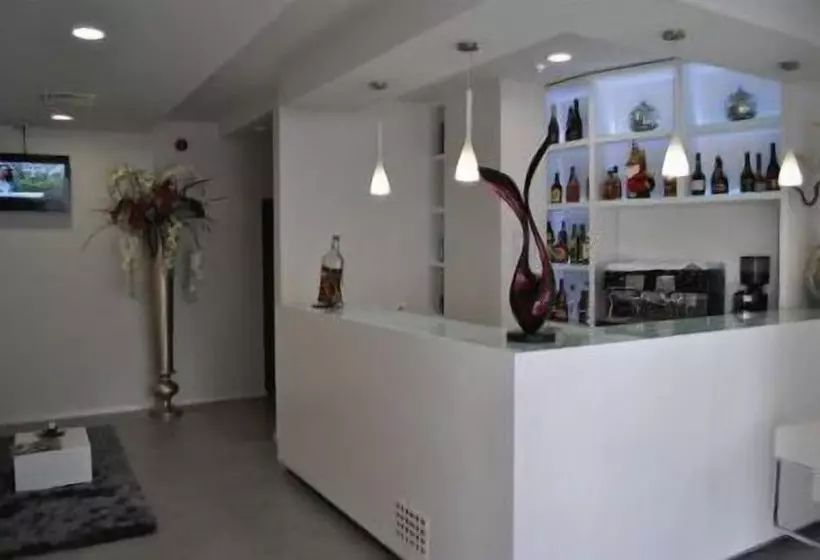 Отель Dom João