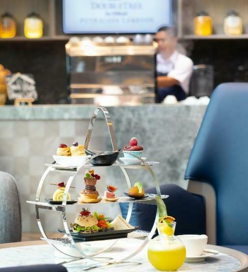 فندق Doubletree By Hilton Putrajaya Lakeside