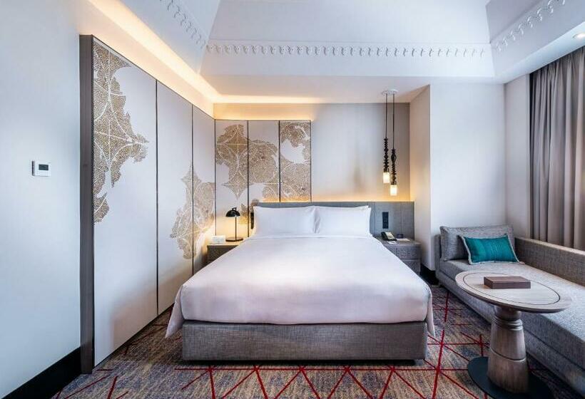 فندق Doubletree By Hilton Putrajaya Lakeside