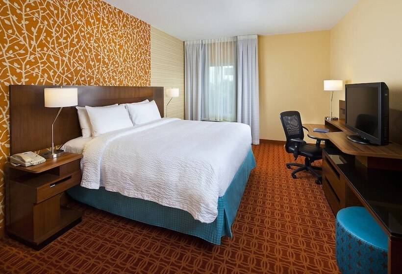 ホテル Fairfield Inn & Suites Houston Hobby Airport