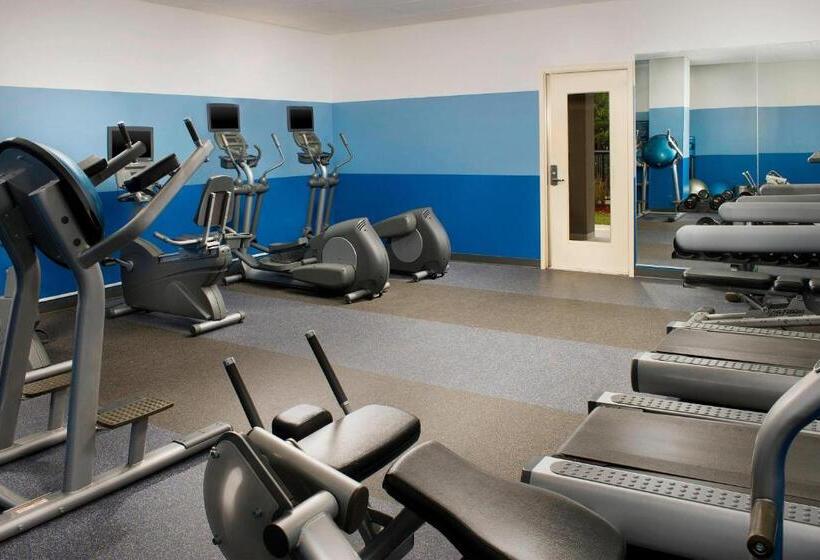 فندق Four Points By Sheraton Jacksonville Baymeadows