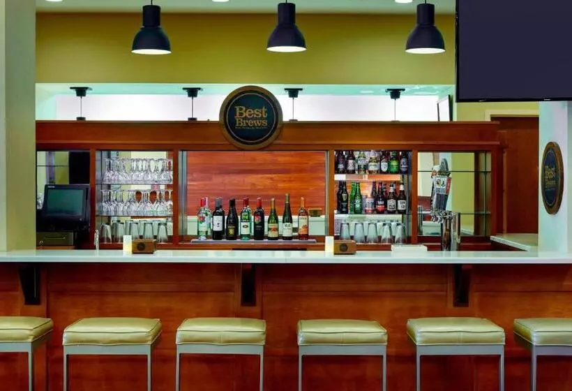 هتل Four Points By Sheraton Jacksonville Baymeadows