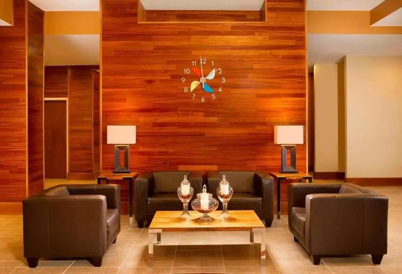 هتل Four Points By Sheraton Jacksonville Baymeadows