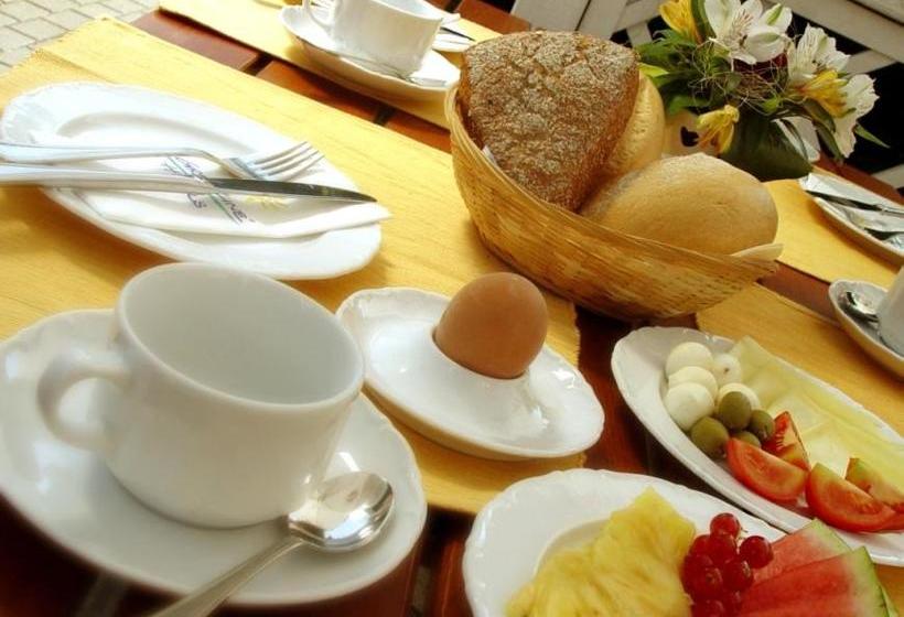 Отель Landhaus Geliti