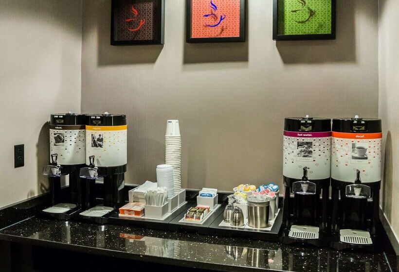 فندق Hampton Inn & Suites Orlandojohn Young Pkwy/s. Park