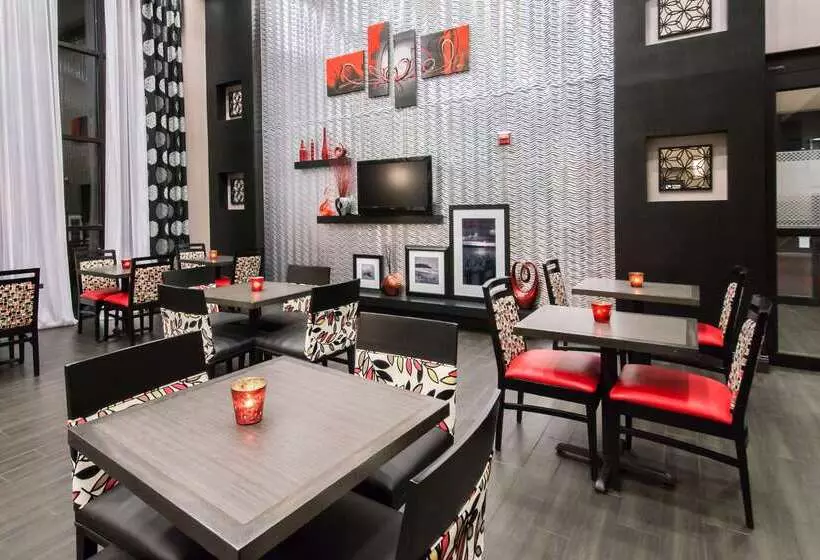 هتل Hampton Inn & Suites Orlandojohn Young Pkwy/s. Park