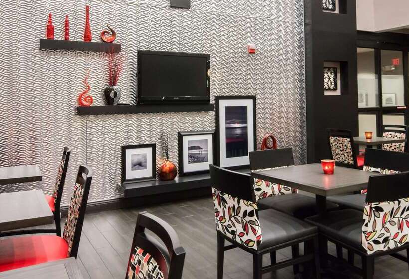 فندق Hampton Inn & Suites Orlandojohn Young Pkwy/s. Park