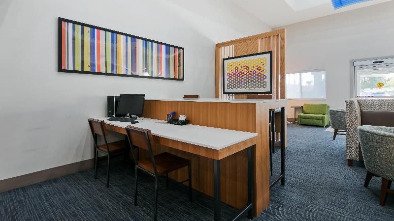 Holiday Inn Express Hotel & Suites Everett, An Ihg