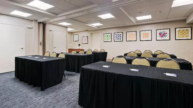 Holiday Inn Express Hotel & Suites Everett, An Ihg