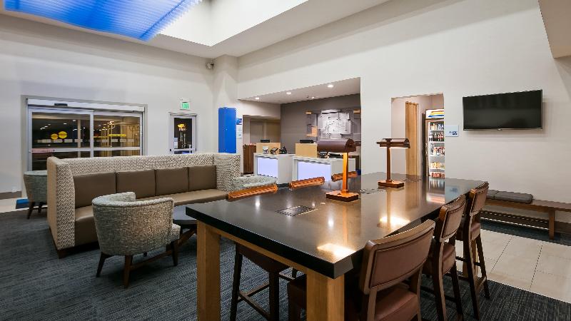 Holiday Inn Express Hotel & Suites Everett, An Ihg