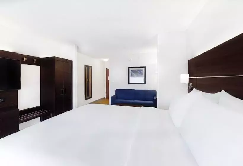 בית מלון כפרי Holiday Inn Express New Orleans East, An Ihg