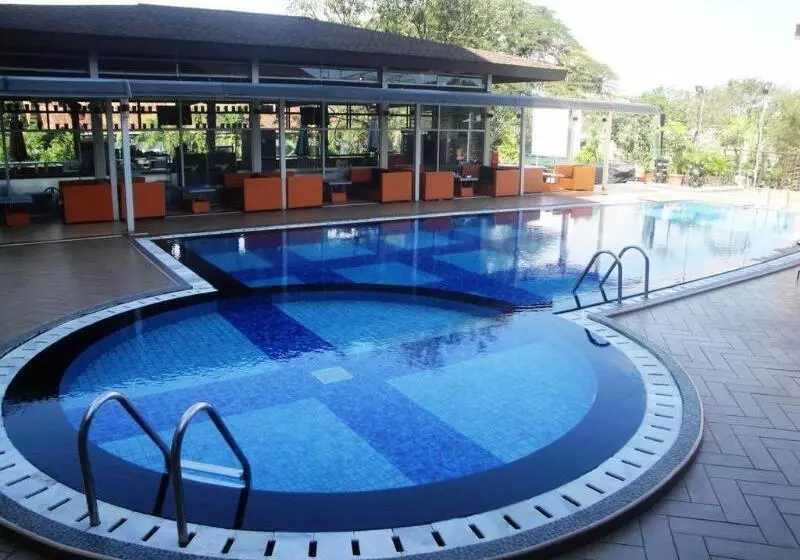 호텔 Horison Ultima Makassar