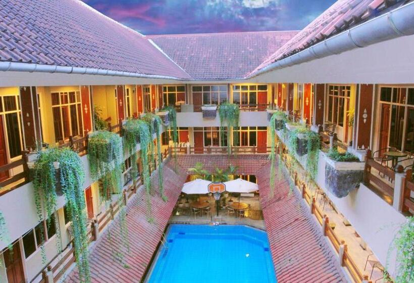 בית מלון כפרי Karthi