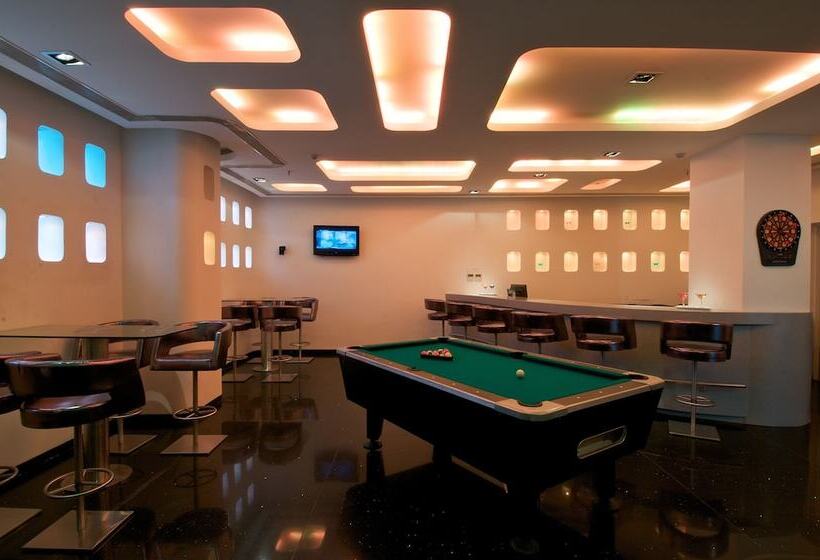 Keys Select By Lemon Tree Hotels, Thiruvananthapuram