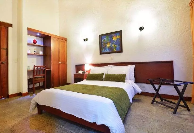 La Campana Hotel Boutique