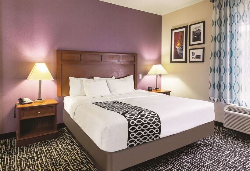 בית מלון כפרי La Quinta By Wyndham Bowling Green