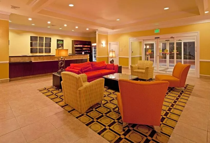 هتل La Quinta By Wyndham Mobile Tillman S Corner