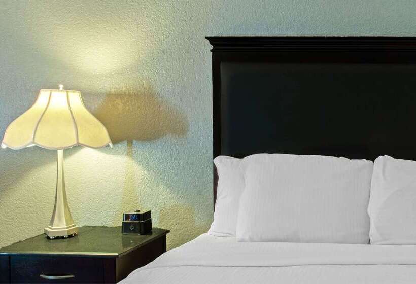 Hotel La Quinta By Wyndham Mobile   Tillman S Corner