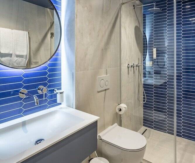 فندق Lion S Castle