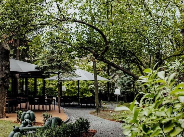 فندق Lion S Castle