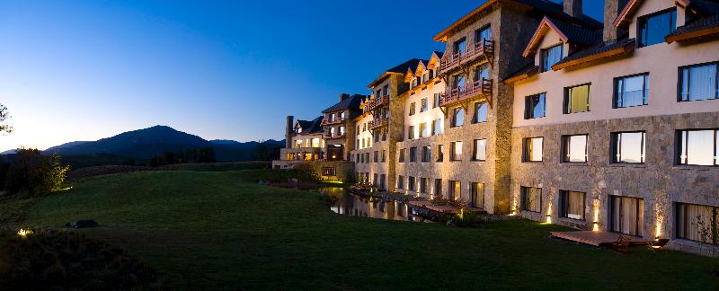 فندق Loi Suites Chapelco