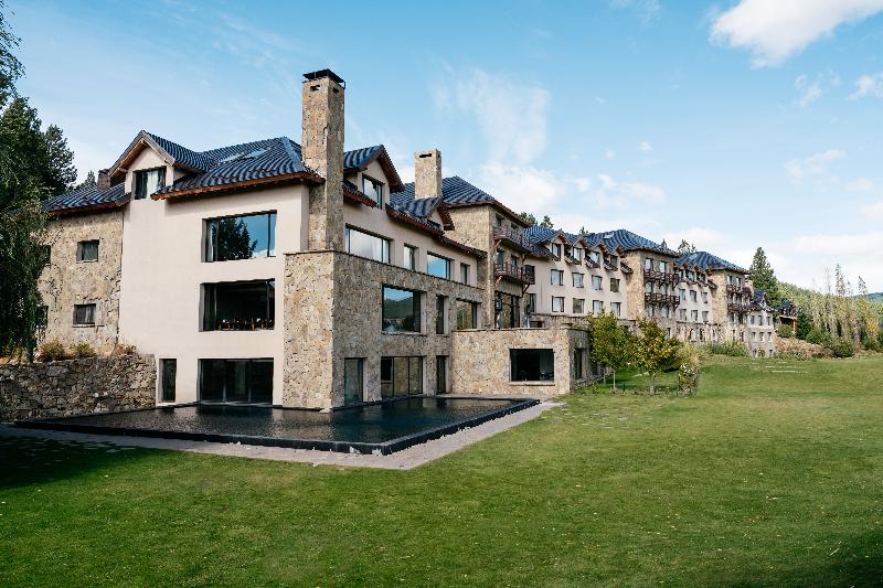 فندق Loi Suites Chapelco