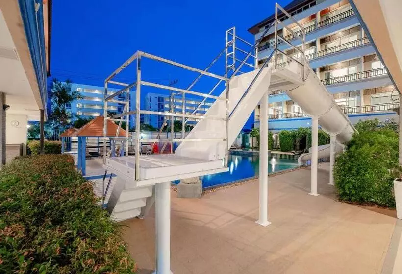 בית מלון כפרי Napalai Resort Hua Hin