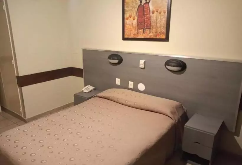 هتل Nontue Abasto Buenos Aires