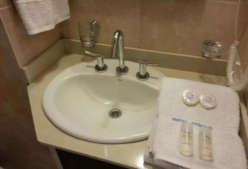 هتل Nontue Abasto Buenos Aires