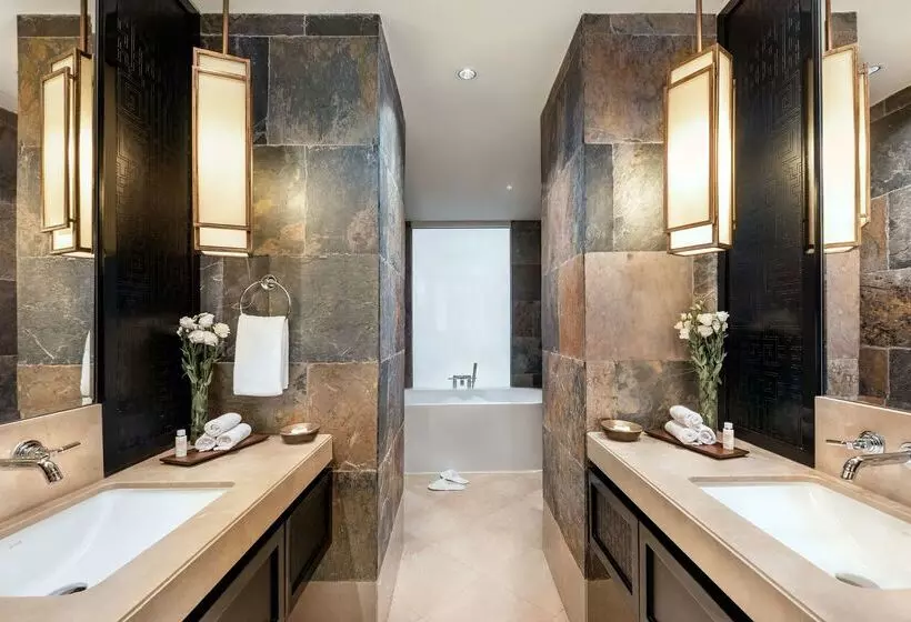 호텔 Oaks Ibn Battuta Gate Dubai